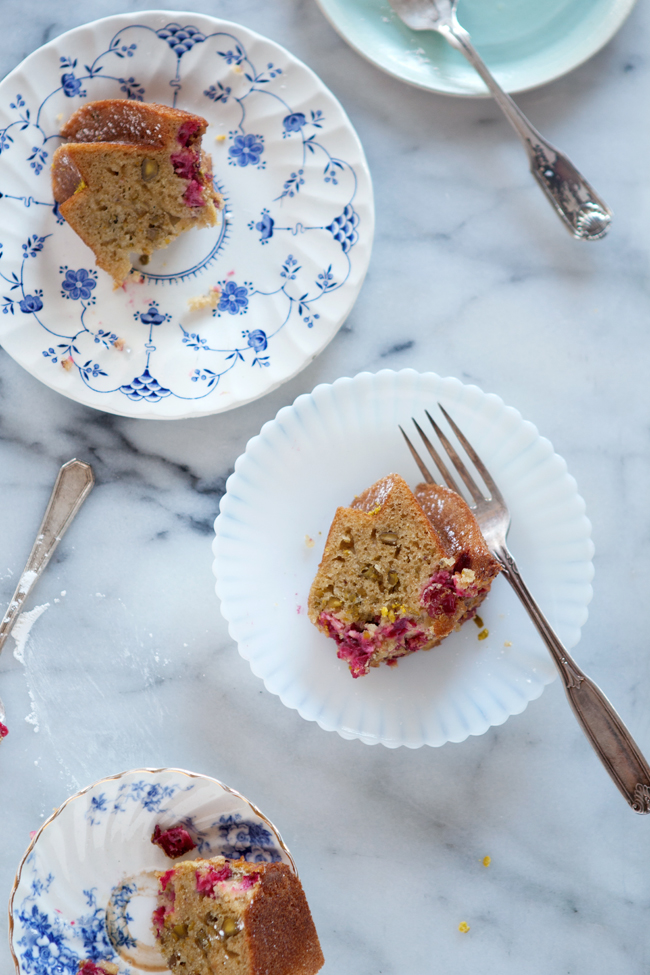Cranberry and pistachio bundt cake | Cannelle et Vanille
