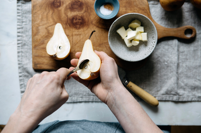 Roasted Pears with caramel and mascarpone | Cannelle et Vanille